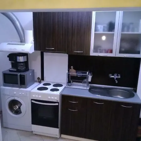 Nedyalkov Apartament Warna